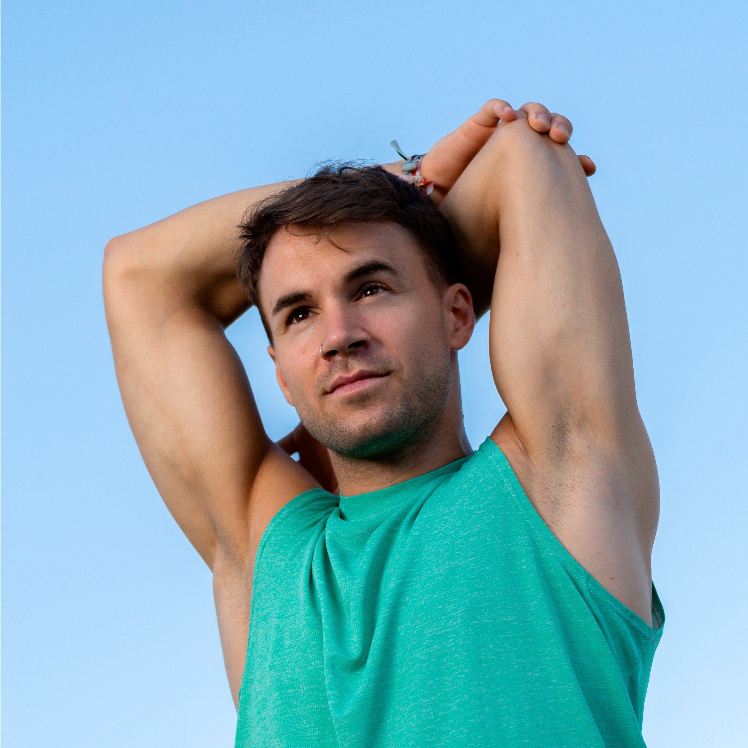 כשהגוף מתריע: מה עומד מאחורי הזעה פתאומית ובלתי צפויה